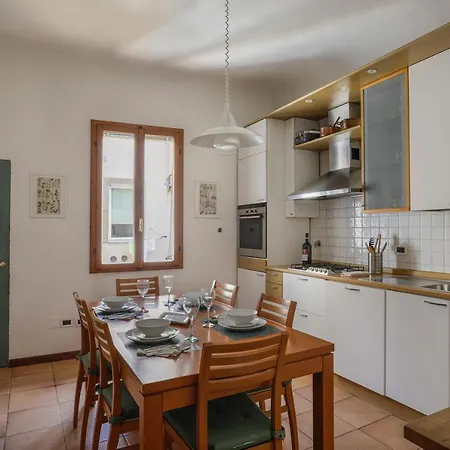 Apartment Charming In Oltrarno *